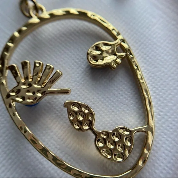 🆕 Gold tone Picasso face art earrings 18k plated - Picture 6 of 6
